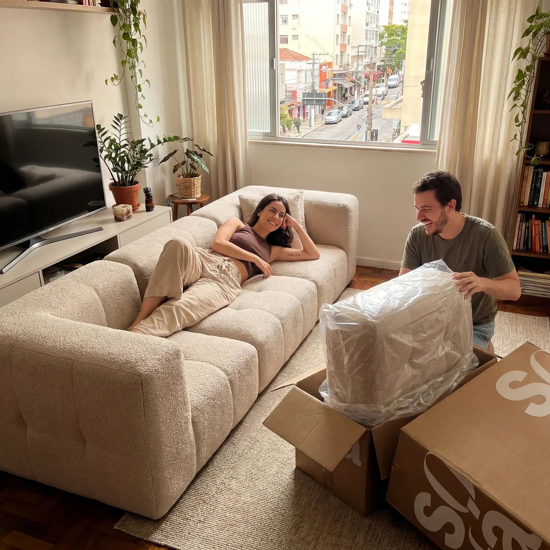 Sofá na Caixa modular 3 lugares em Boucle com Apoio de pé - Linho
