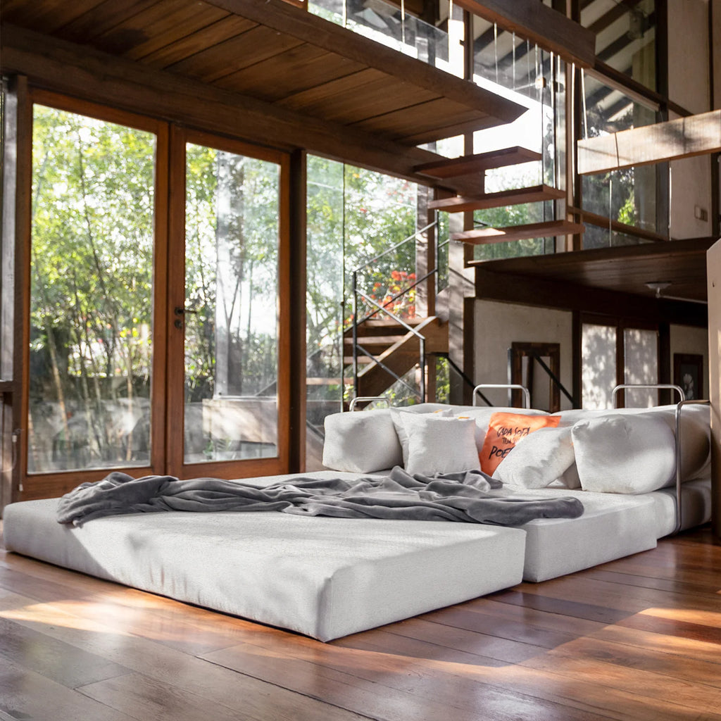 Sofá Cama Bloom - Sofá na Caixa + Apoio de Pé Bloom Tecido Boucle Linho