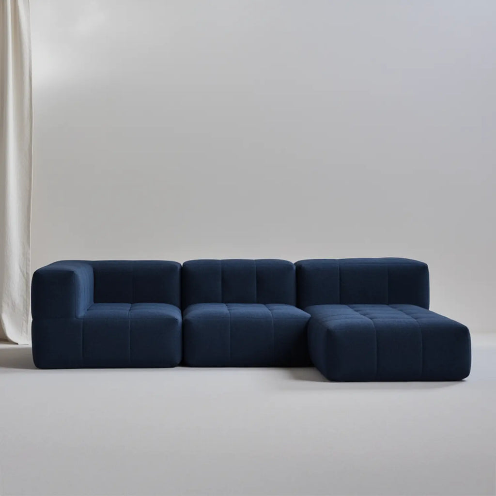 Sofá na Caixa modular 1 lugar poltrona com chaise em Boucle - Azul