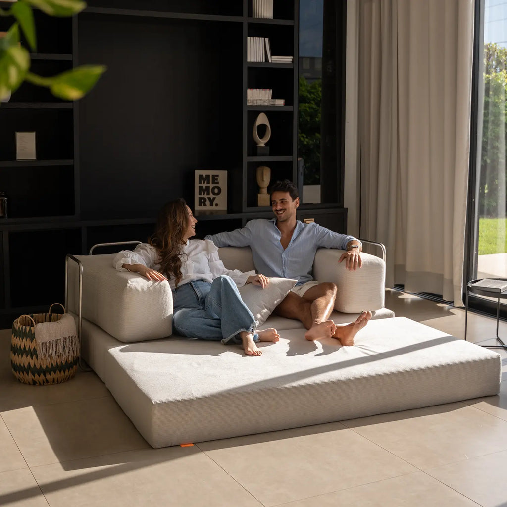 Sofá Cama Bloom Tecido Boucle Cinza - Sofá na Caixa