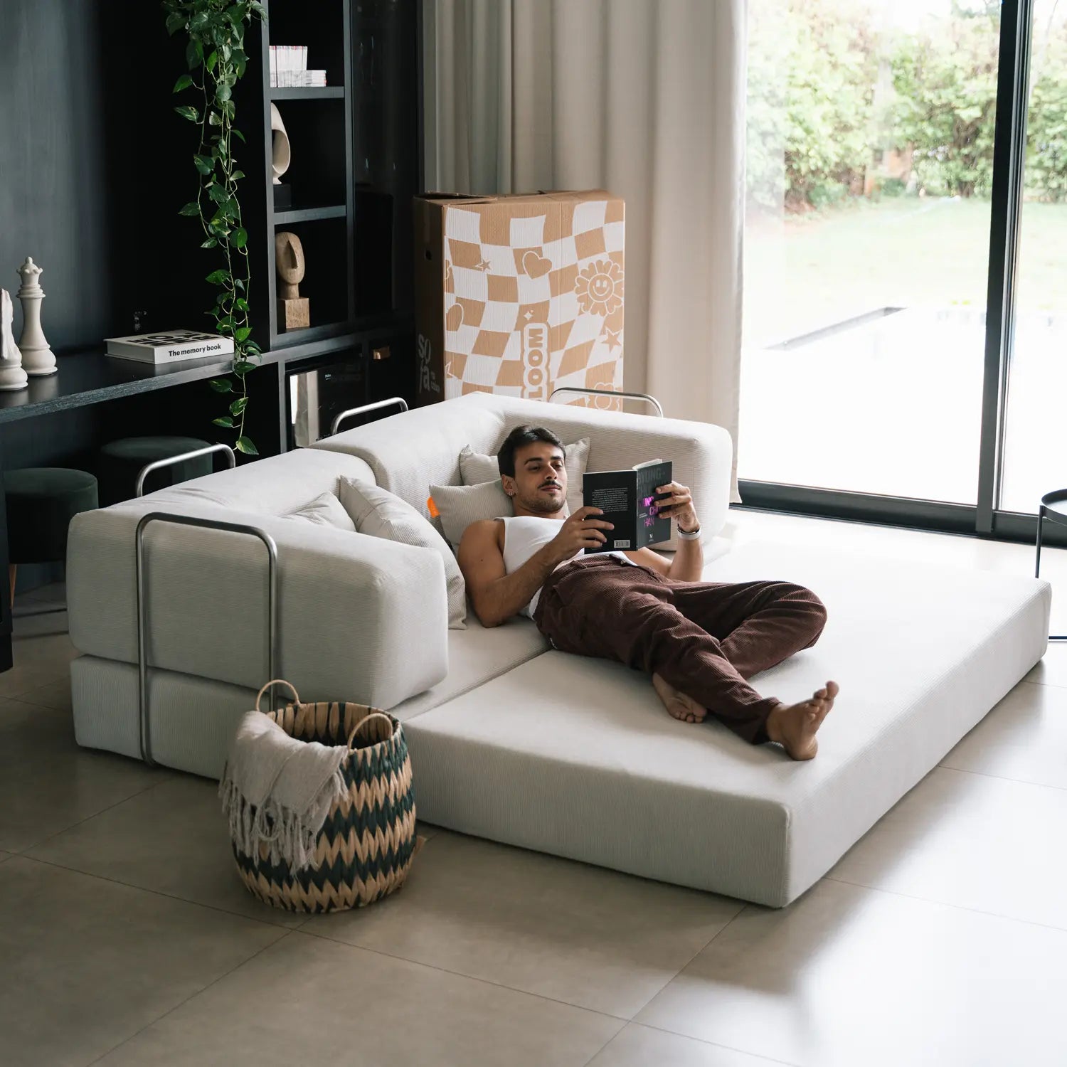 Sofá Cama Bloom - Sofá na Caixa + Poltrona Bloom Tecido Boucle Laranja